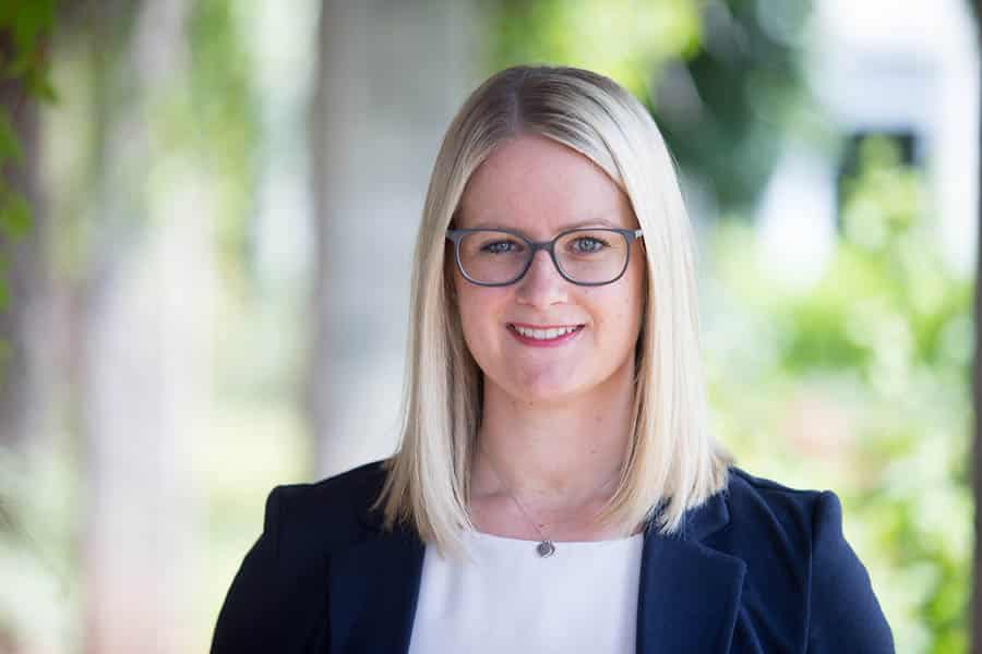 kohlpharma-Ausbilderin-kaufmaennische-Berufe-Azubimarketing-Rosch-Christina Ausbildung bei Kohlpharma - Christina Rosch - Ausbilderin für kaufmännische Berufe, Ausbildungsmarketing